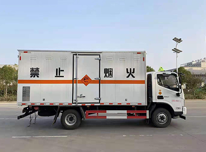 凤城爆破器材运输车